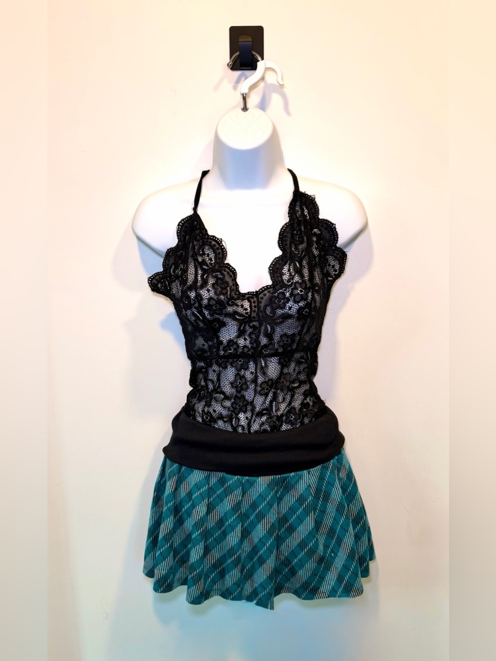 Black Floral Sheer Lace Bodysuit Size S Whimsigoth Y2K Dark Fairy Grunge - Picture 5 of 10